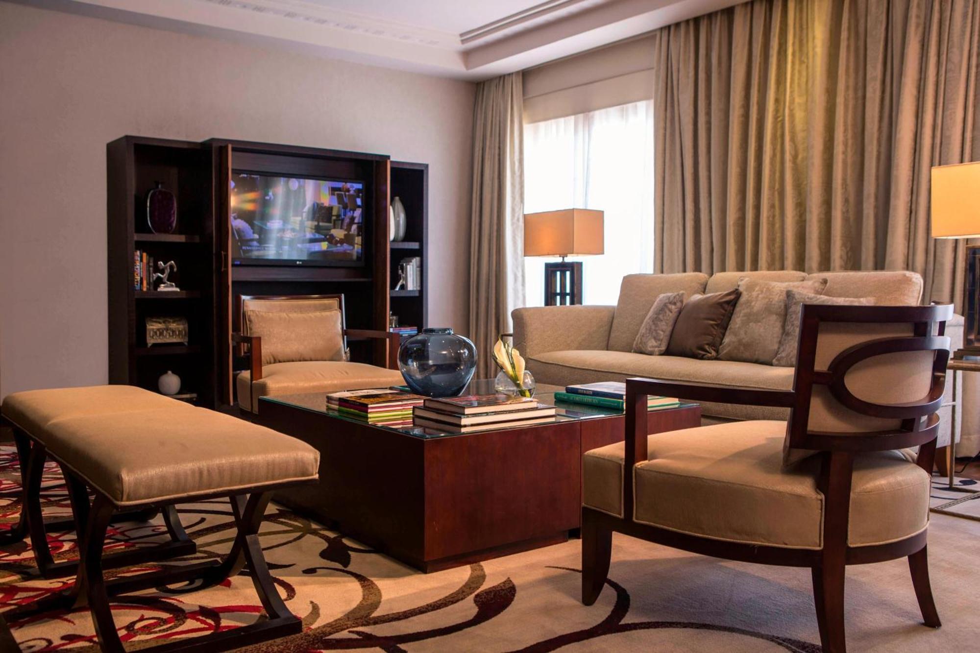 Renaissance Cairo Mirage City Hotel מראה חיצוני תמונה Living room